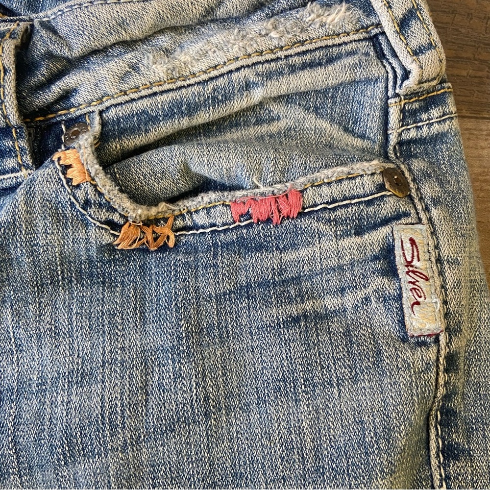 Silver Tuesday Jeans Light Blue Flare Denim altered - Picture 5 of 13